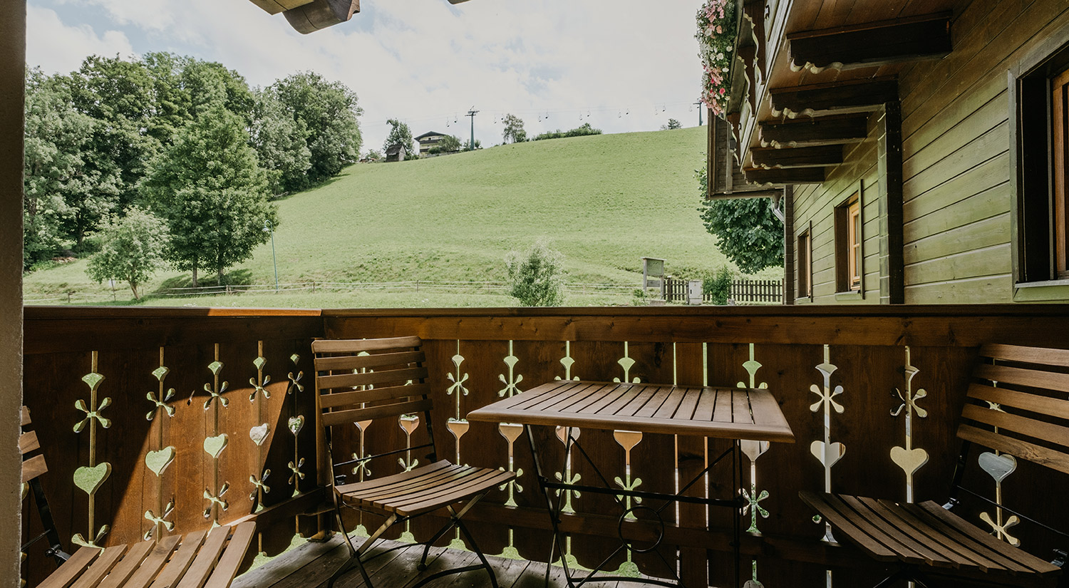 Balcony with seating